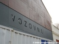 K někdejší administrativní budově vozovny Královská Obora byla přistavěna nová část snažící se o navození podoby s původním krytým nástupištěm nejen tvarem, ale též použitým názvem VOZOVNA pro objekt | 26.1.2008