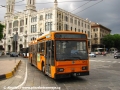 Rovněž na Piazza Matteoti přijel na lince č. 5 trolejbus č. 645. Budova na pozadí je radnice a trolejbus najíždí do hlavní třídy Via Roma. | 26.7.2010