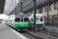 Elektrické příměstské vlaky vyčkávající na hlavním nádraží v Helsinkách na svůj pravidelný odjezd. | 4.8.2022