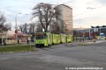 Zatímco o víkendu je vypravení košických tramvají takřka 100% realizované vozy Vario LF2+ (výjimkou budiž několik neděních spojů linky 5 ukončené na kolejovém přejezdu a proto obsazené vozem KT8D5), v pracovní dny vyjíždí i zbylé typy tramvají. Rozloučení s Košicemi v podobě vozu KT8D5R.N2 #523 je proto stylové. | 27.11.2017