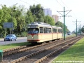 Vůz Düewag GT8 ev.č.711 mezi zastávkami Osiedle Piastowskie a Wioślarska. | 2.7.2012