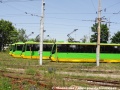 Vozy Modertrans Moderus Alfa na odstavné ploše poblíž zastávky Budziszyńska. | 2.7.2012