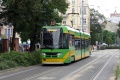 Zastávku Pl. Bernardyński právě opustil vůz Tatra RT6 MF06AC ev.č.405, první rekonstruovaný vůz RT6N1 v Poznani, původně provozovaný u DPP pod ev.č.9102. | 13.7.2015