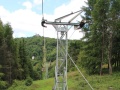 Nosná podpěra č.15 lanové dráhy na Komáři Vížku obsahuje v kladkové baterii pro každé lano 4 kladky vedoucí lano. | 9.7.2012