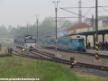 Vystavená jednotka 451.095-4+451.096-2 ve společnosti provozované jednotky 451.025-1+451.026-9 v železniční stanici Milovice. | 26.4.2014