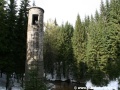 Nejznámějším a nejviditelnějším symbolem Protržené přehrady na Bílé Desné se stalo torzo šoupátkové věže, trčící k nebi jak memento. | 25.10.2009