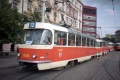 Výluka Újezd – Anděl zavála linku 12 na Palackého náměstí, kde byla zachycena souprava vozů T3 #6230+6257, předaná počátkem roku 1998 ze Žižkova do Kobylis. | 31.8.1998