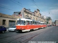 Na stejném místě poblíž zastávky Anděl byla vyfotografována také žižkovská souprava vozů T3SUCS ev.č.7217+7215 na lince 9 | 27.5.1998