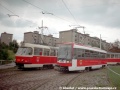 Setkání dvou „nových“ modernizovaných tramvají ve smyčce Spořilov. Vůz T3M2-DVC ev.č.8072 je jako jediný z dnešní kolekce zkušebních jízd dodnes v provozu. | 5.8.1998