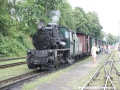 Parní vlak na nádraží v Jindřichově Hradci s v čele s lokomotivou původního označení Px 48-1916, která byla zakoupena v Polsku v roce 2005 a je označena číslem U 46.101, tendr nese označení 106.101 | 30.7.2008