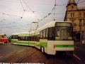 Prototypový vůz RT6N1 vyrážel na zkušební jízdy po pražských ulicích opatřen zelenobílým nátěrem, měřící technikou a polopantografem v zelené barvě, otočeným kloubem vzad, během těchto jízd zvládl projet i oblouk křižovatky Palackého náměstí. | 15.6.1994