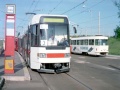 Prototypový vůz RT6N1 ev.č.0028 vypravený na vložený spoj linky 3 v nástupní zastávce smyčky Sídliště Modřany. | 29.5.1996