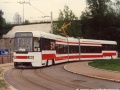 Prototypový vůz RT6N1 ev.č.0028 v liberecké smyčce Viadukt během předváděcích jízd. | 22.5.1996