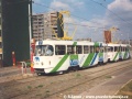 Souprava vozů T3 #6510+#6513 vypravená na linku 9 manipuluje na vnější koleji smyčky Sídliště Řepy. | 20.9.1992