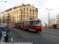 Souprava vozů T3SUCS ev.č.7027+7030 vypravená na linku 11 projíždí křižovatkou s Kloboučnickou ulicí k zastávce Pod Jezerkou. | 21.2.2012