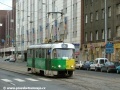 Vůz T3SUCS #7070 vypravený na linku 6 Vršovickou ulicí přijíždí ke křižovatce s Minskou ulicí. | 2.1.2005