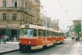 Souprava vozů T3SUCS ev.č.7110+7111 vypravená na linku X-A odbavuje cestující na I.P.Pavlova. | 7.9.2002