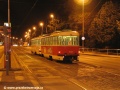 Souprava vozů T3SUCS ev.č.7117+7116 vypravená na linku 1 ukončila pro tento den svůj provozní výkon a na Evropské ulici mění směr jízdy aby zpětným pohybem zatáhla do vozovny Vokovice. | 11.9.2006