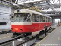 Vůz T3SUCS ev.č.7126 se v Ústředních dílnách podrobuje prohlídce stupně PÚ. | 6.6.2012