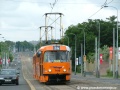 K zastávce Nádraží Veleslavín míří souprava vozů T3SUCS ev.č.7196+7197 vypravená na linku 34. | 13.6.2004