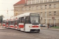 Prototypový vůz RT6N1 ev.č.0028 po zařazení do stavu pražského Dopravního podniku a přečíslování na ev.č.9051 vyjíždí na jednu ze svých zkušebních jízd z vozovny Pankrác, do níž byl zařazen. | 5.10.1996