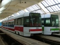 Vůz RT6N1 ev.č.9104 ve společnosti vozu ev.č.9103 během dlouholetého odstavení ve vozovně Pankrác. | 31.8.2004