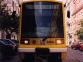 Vůz Astra ev.č.301 během zkušebních jízd po pražské kolejové síti zavítal i na kolejový trojúhelník Zvonařka | květen 1999