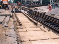 Odkryté podkladové panely VÚIS na křižovatce Koh-i-noor. | 10.5.2002